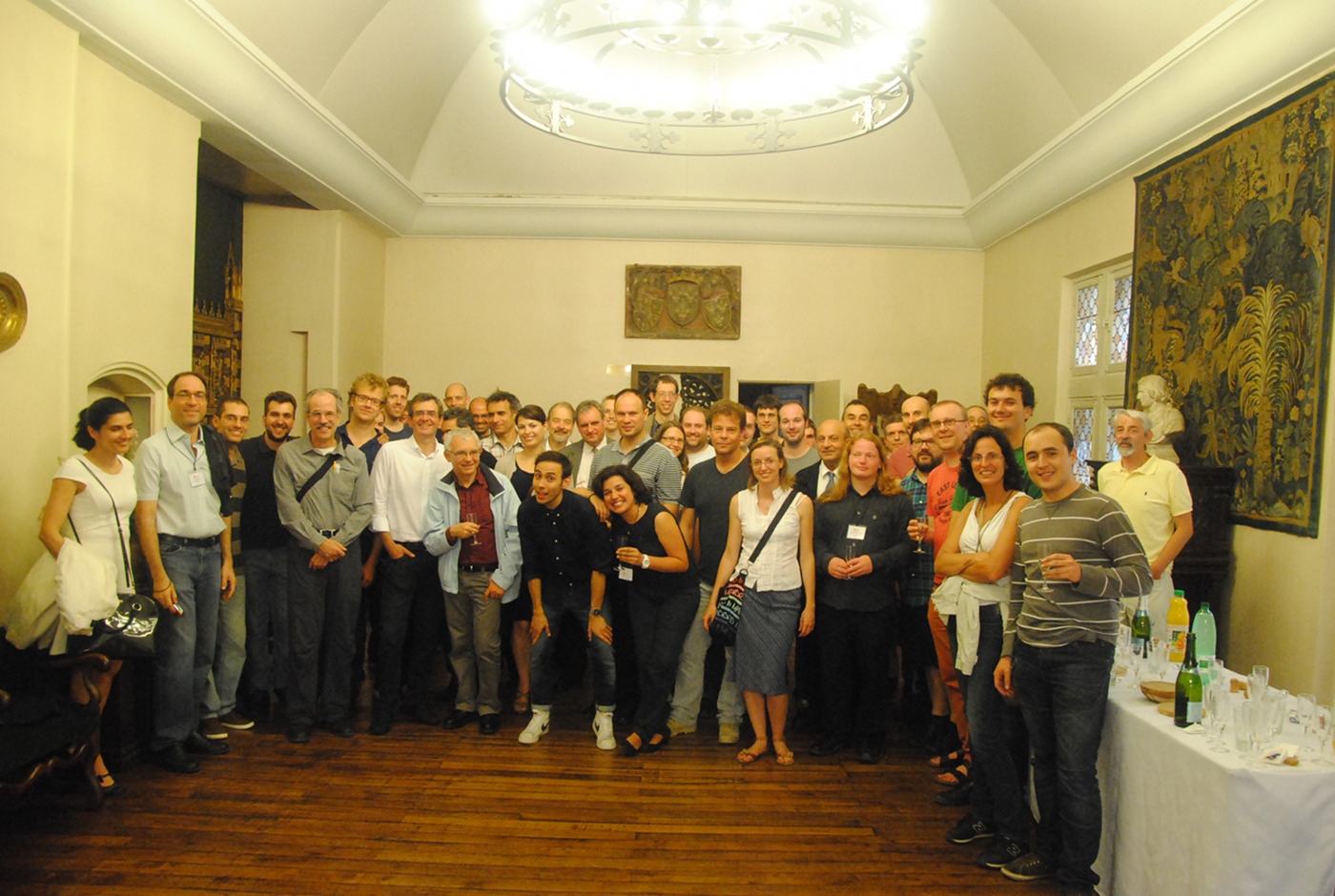 The participants in the town hall of Compiègne